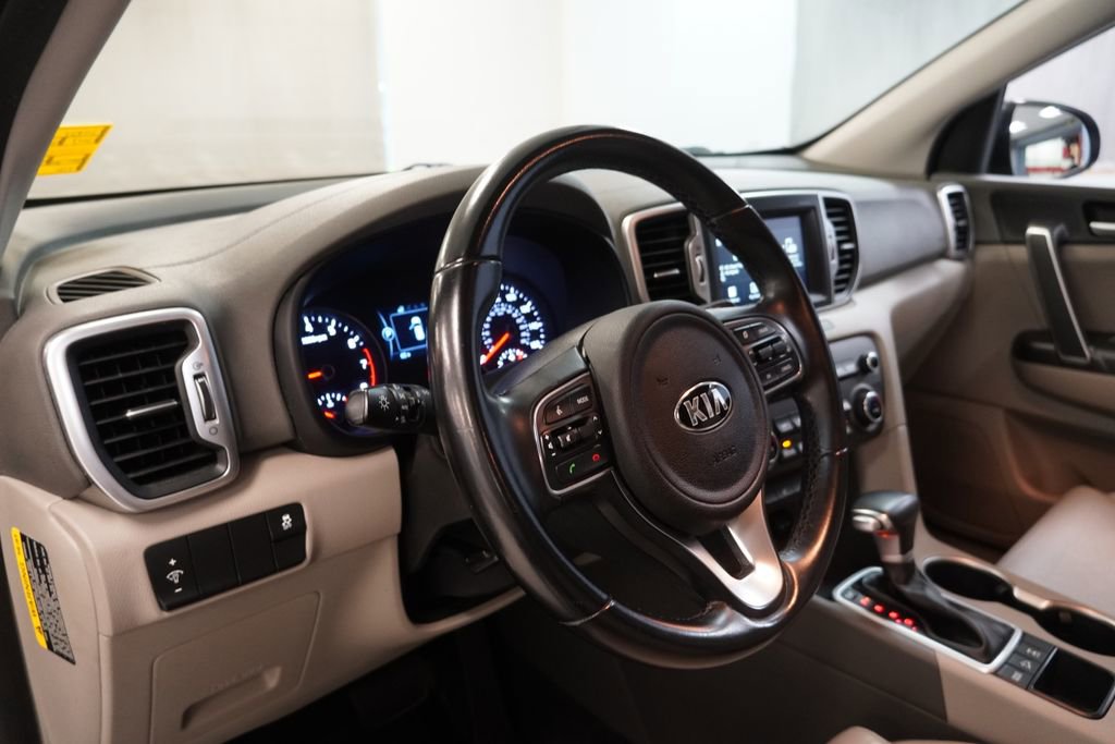 Used 2017 Kia Sportage EX image 6