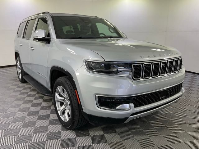Used 2022 Jeep Wagoneer Series II w/ Rear Seat Video Group 1 AWD/4WD image 3