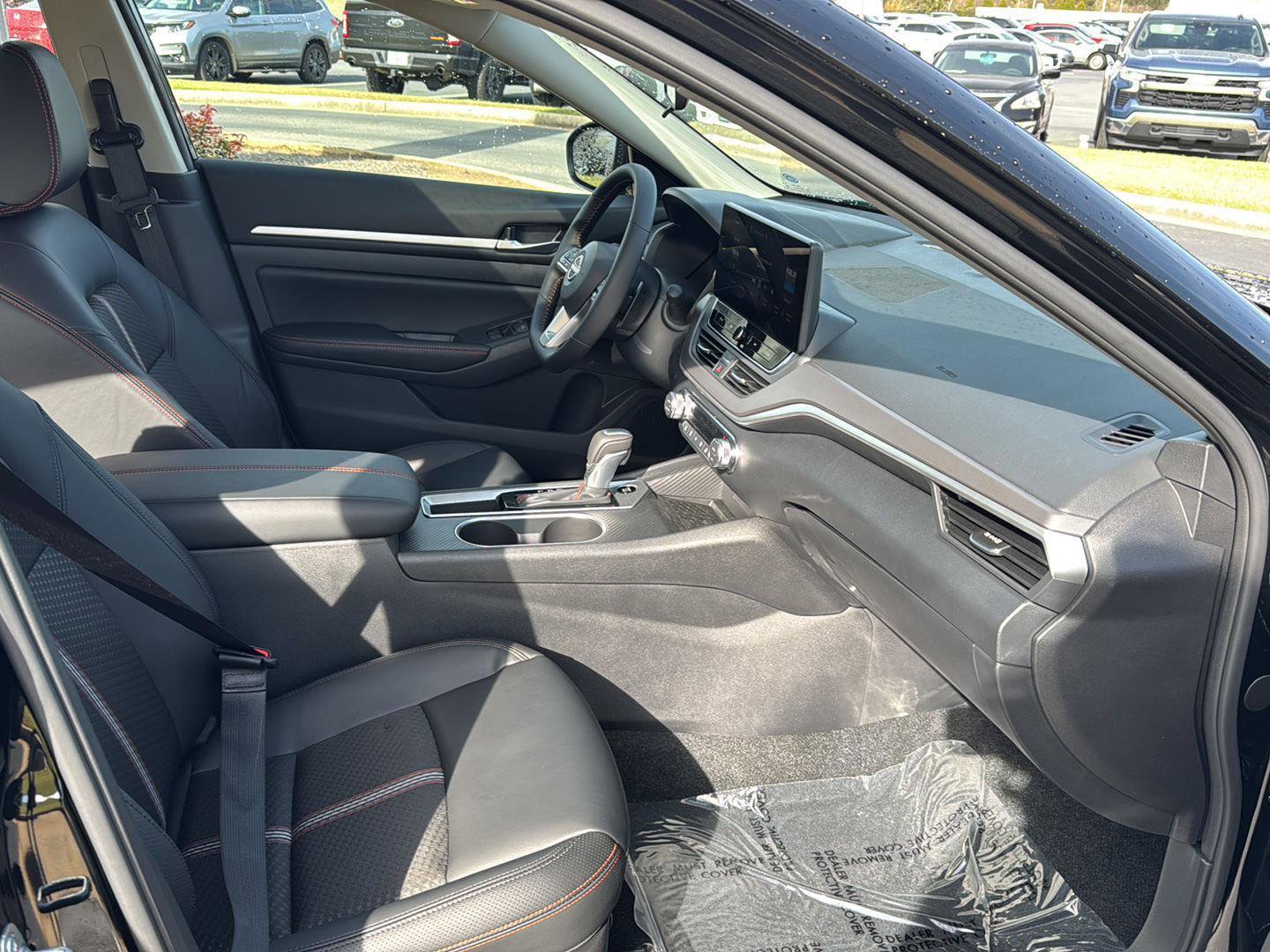 New 2026 Nissan Altima 2.5 SR w/ SR Midnight Edition Package image 10