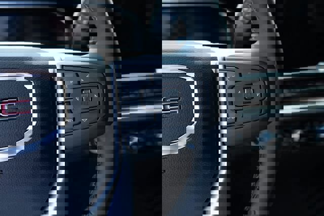 New 2026 GMC Sierra 2500 SLE image 17