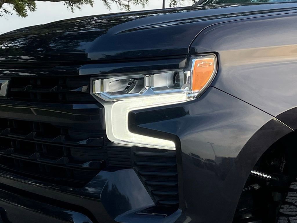 Used 2024 Chevrolet Silverado 1500 RST AWD/4WD image 26