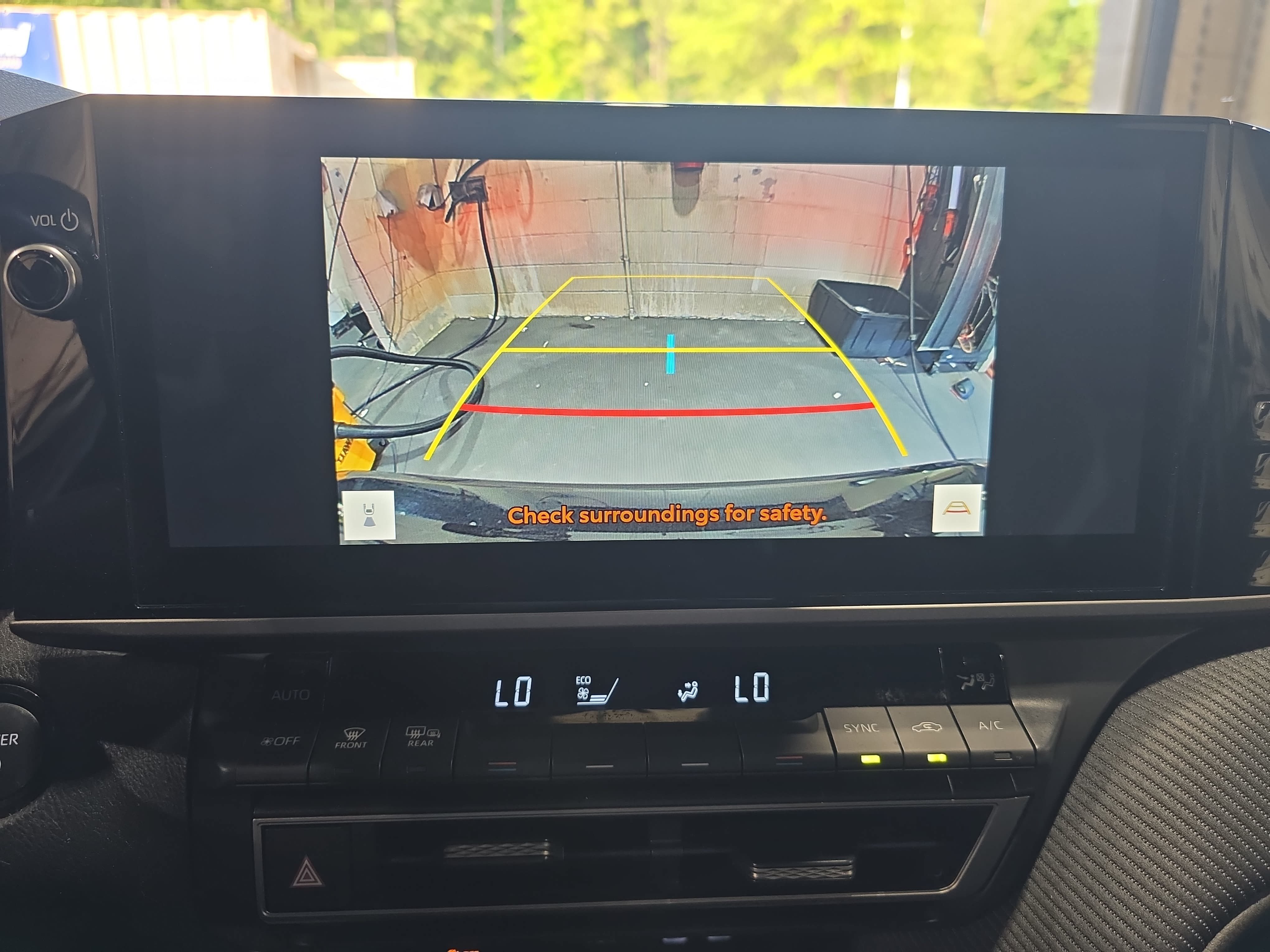 Used 2025 Toyota Camry SE w/ Multimedia Upgrade Package FWD image 21