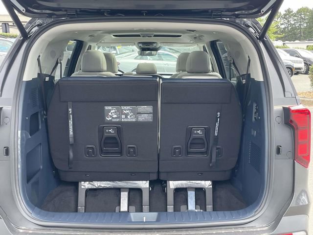 New 2026 Kia Carnival SX w/ SX Dark Edition Package image 18