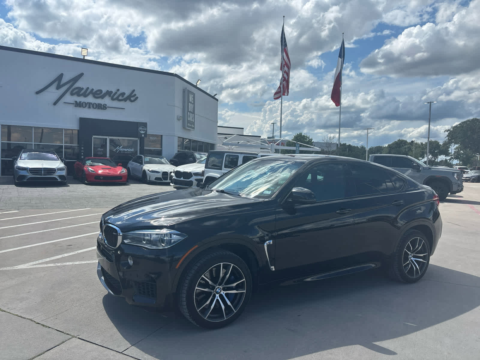 Used 2017 BMW X6 M AWD/4WD image 1