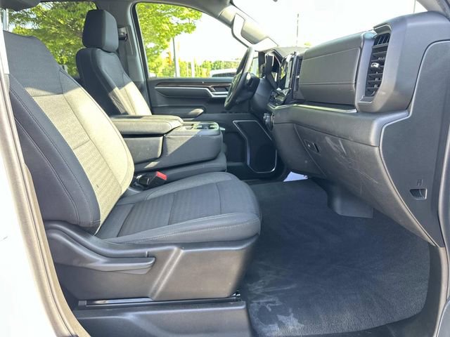Used 2022 Chevrolet Silverado 1500 LT AWD/4WD image 10