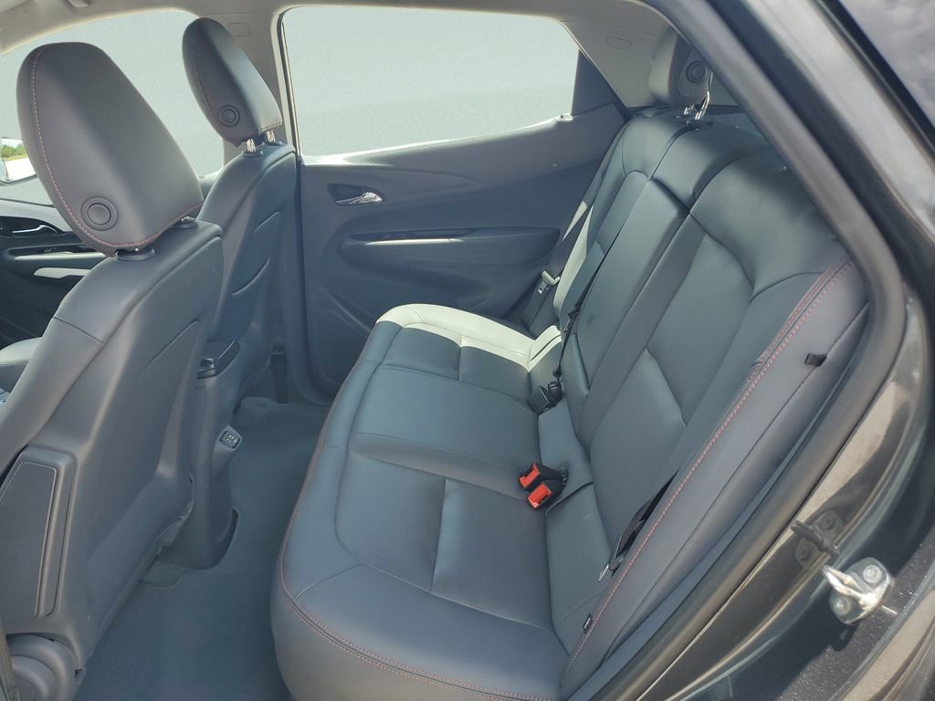 Used 2020 Chevrolet Bolt Premier w/ Infotainment Package image 10