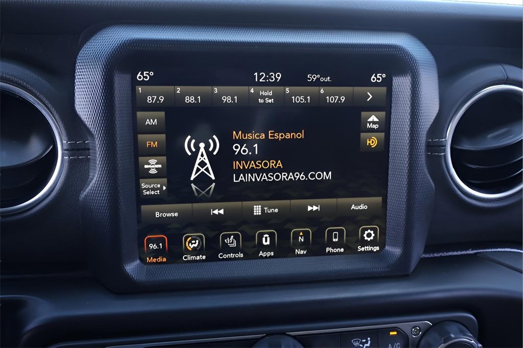 Used 2022 Jeep Gladiator Overland w/ Popular Equipment Package image 19