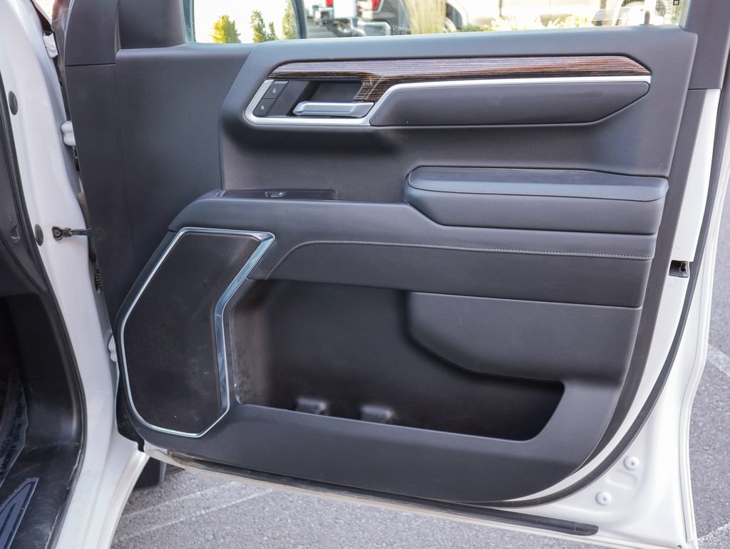 Used 2022 GMC Sierra 1500 SLE AWD/4WD image 25