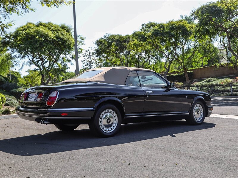 Used 2000 Rolls-Royce Corniche RWD image 58