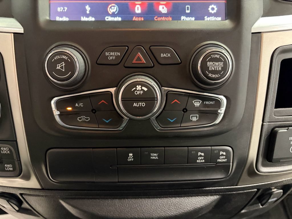 Used 2019 RAM 1500 Big Horn AWD/4WD image 17