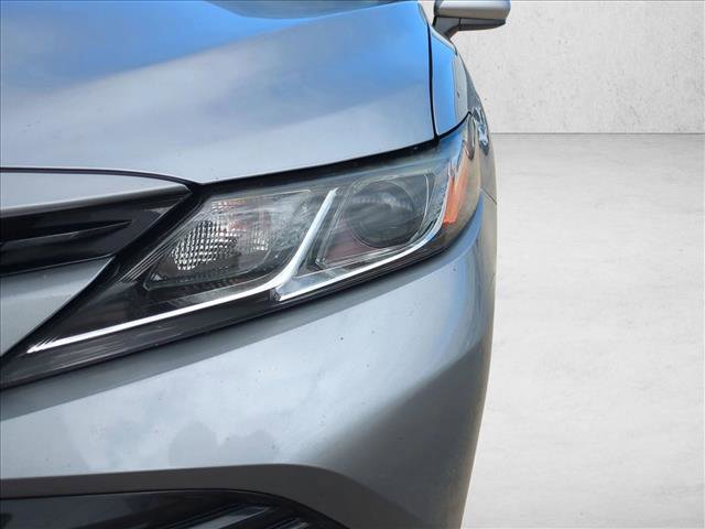 Used 2019 Toyota Camry LE image 9