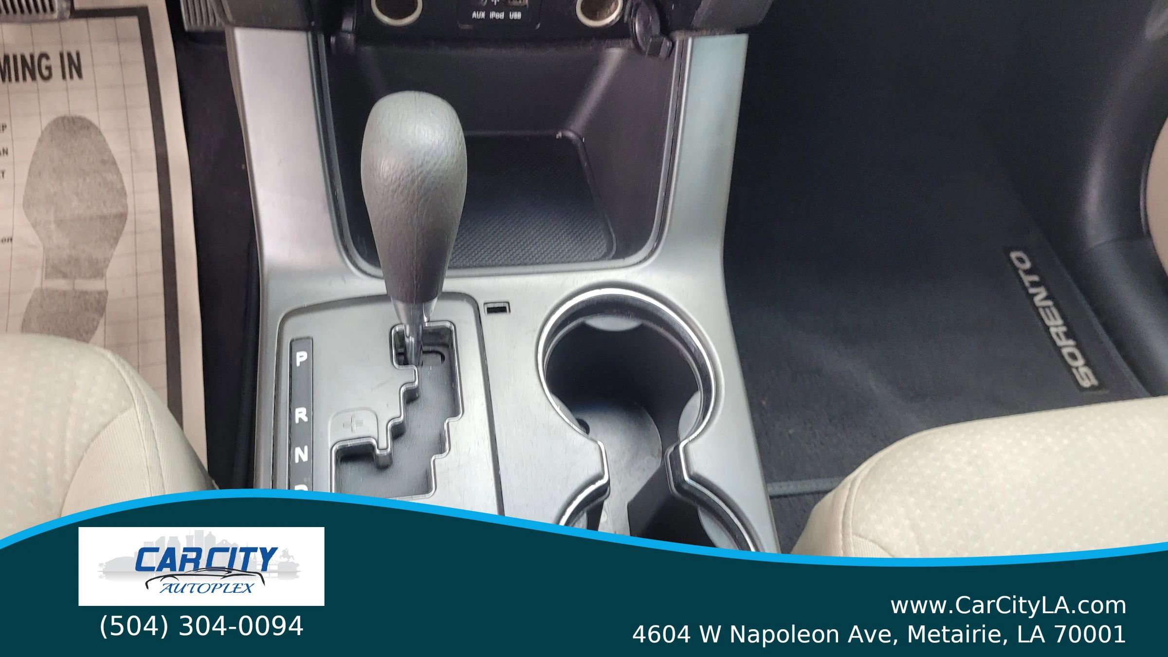 Used 2013 Kia Sorento LX image 8