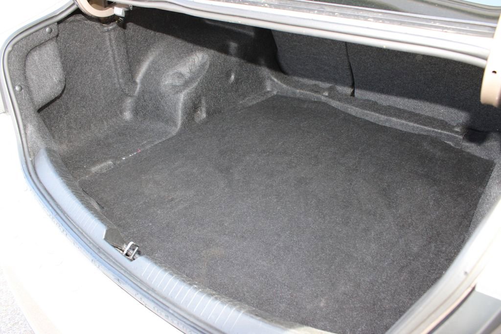 Used 2023 Chevrolet Malibu LT image 18