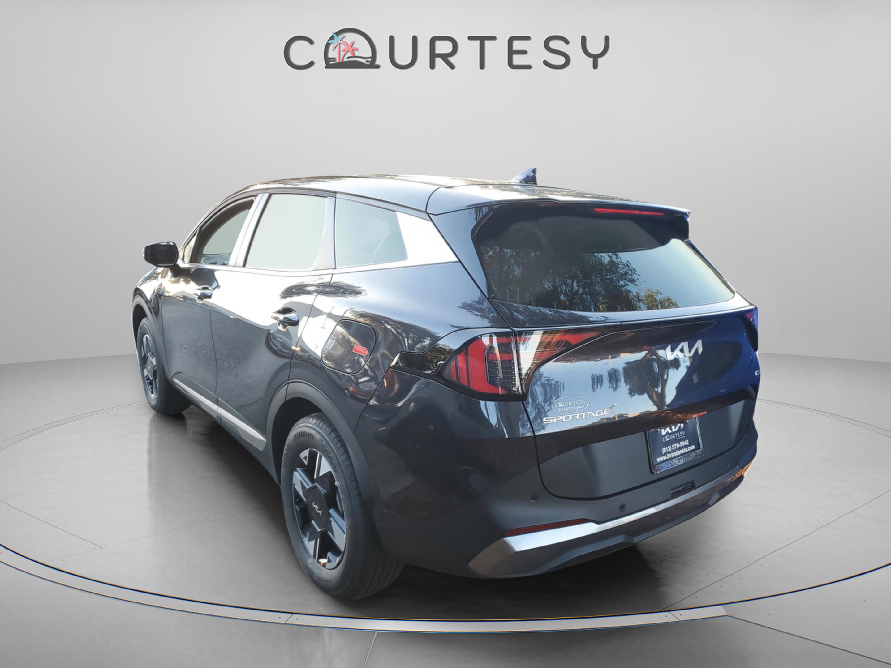 New 2026 Kia Sportage LX w/ LX Convenience Package image 3