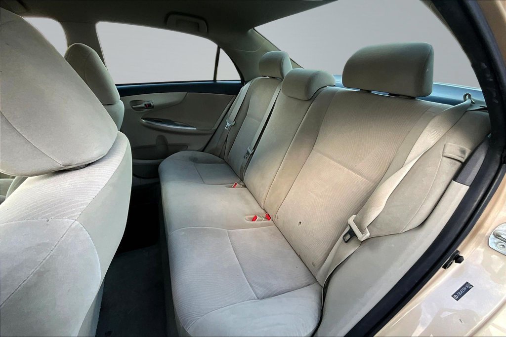 Used 2011 Toyota Corolla LE FWD image 22