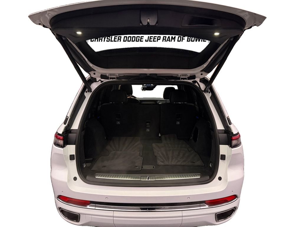 Used 2024 Jeep Grand Cherokee Overland image 24