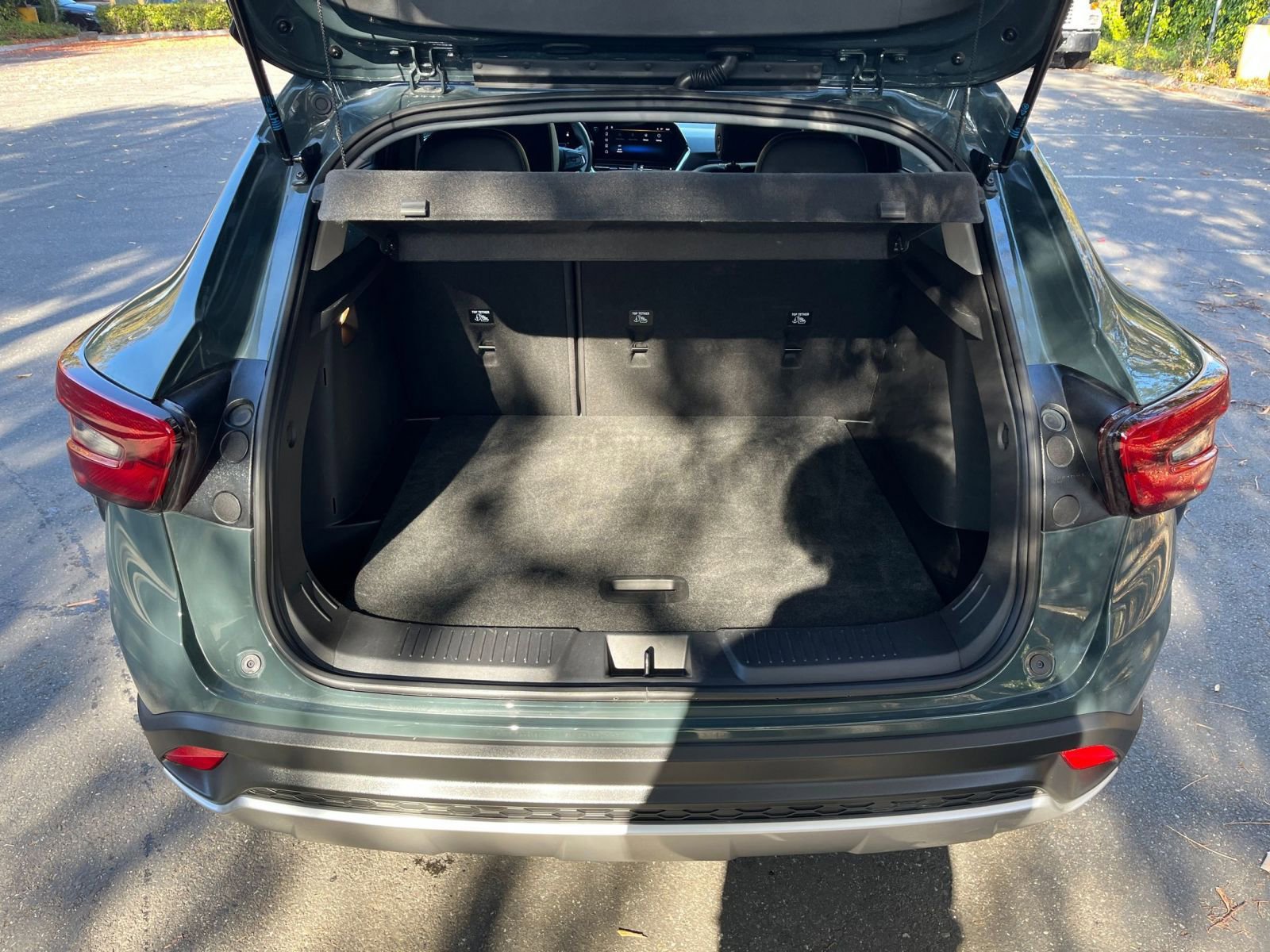 Used 2025 Chevrolet Trax LT image 29