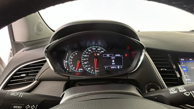 Used 2020 Chevrolet Trax LT w/ LT Convenience Package FWD image 17