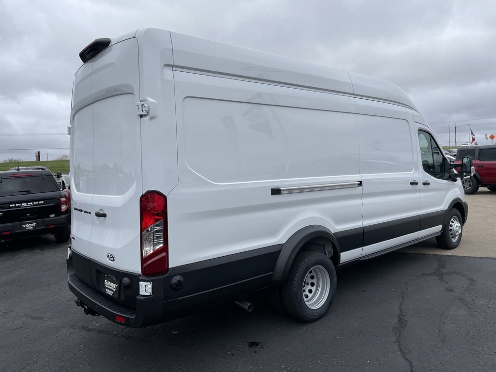 New 2026 Ford Transit 350 148 High Roof DRW AWD image 4