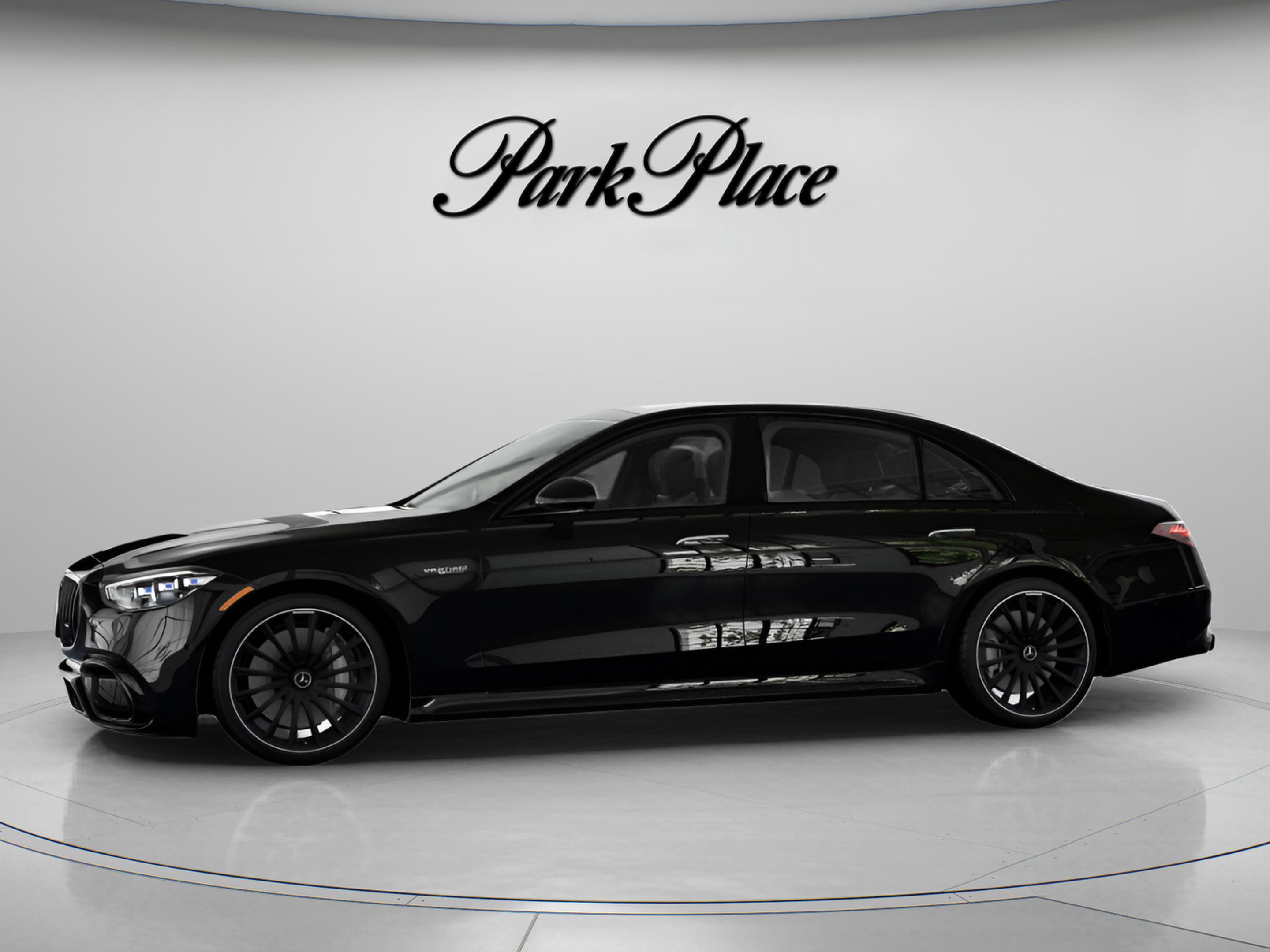 Used 2025 Mercedes-Benz S 63 AMG S image 4