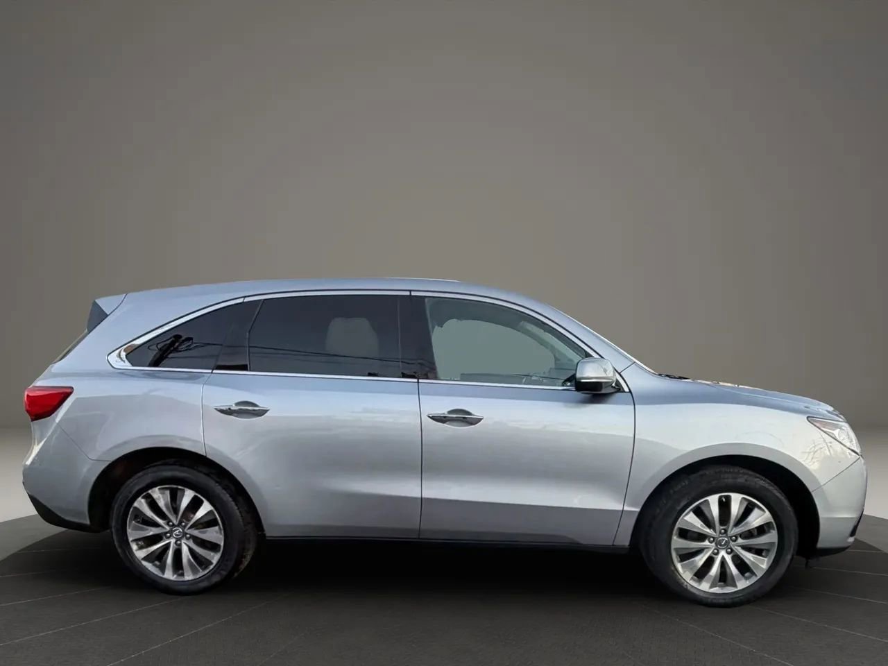 Used 2016 Acura MDX SH-AWD w/ Technology Package image 4