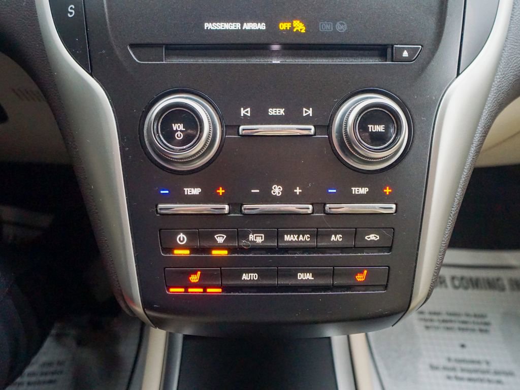 Used 2019 Lincoln MKC Premiere image 24