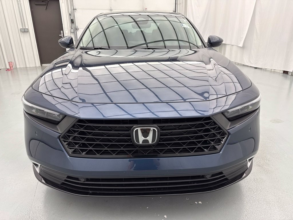 New 2026 Honda Accord Touring image 2