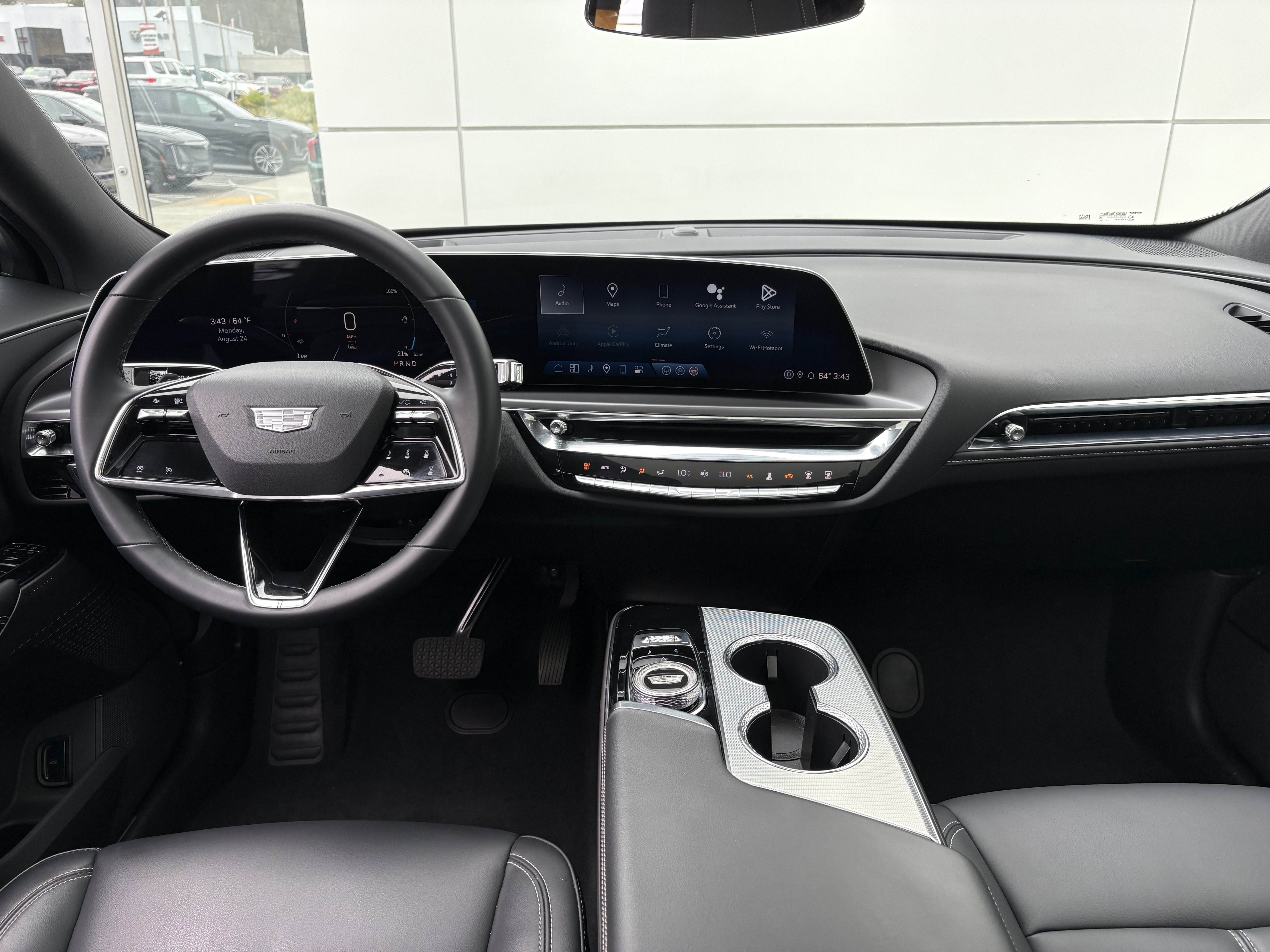 Certified 2024 Cadillac Lyriq Tech AWD/4WD image 19