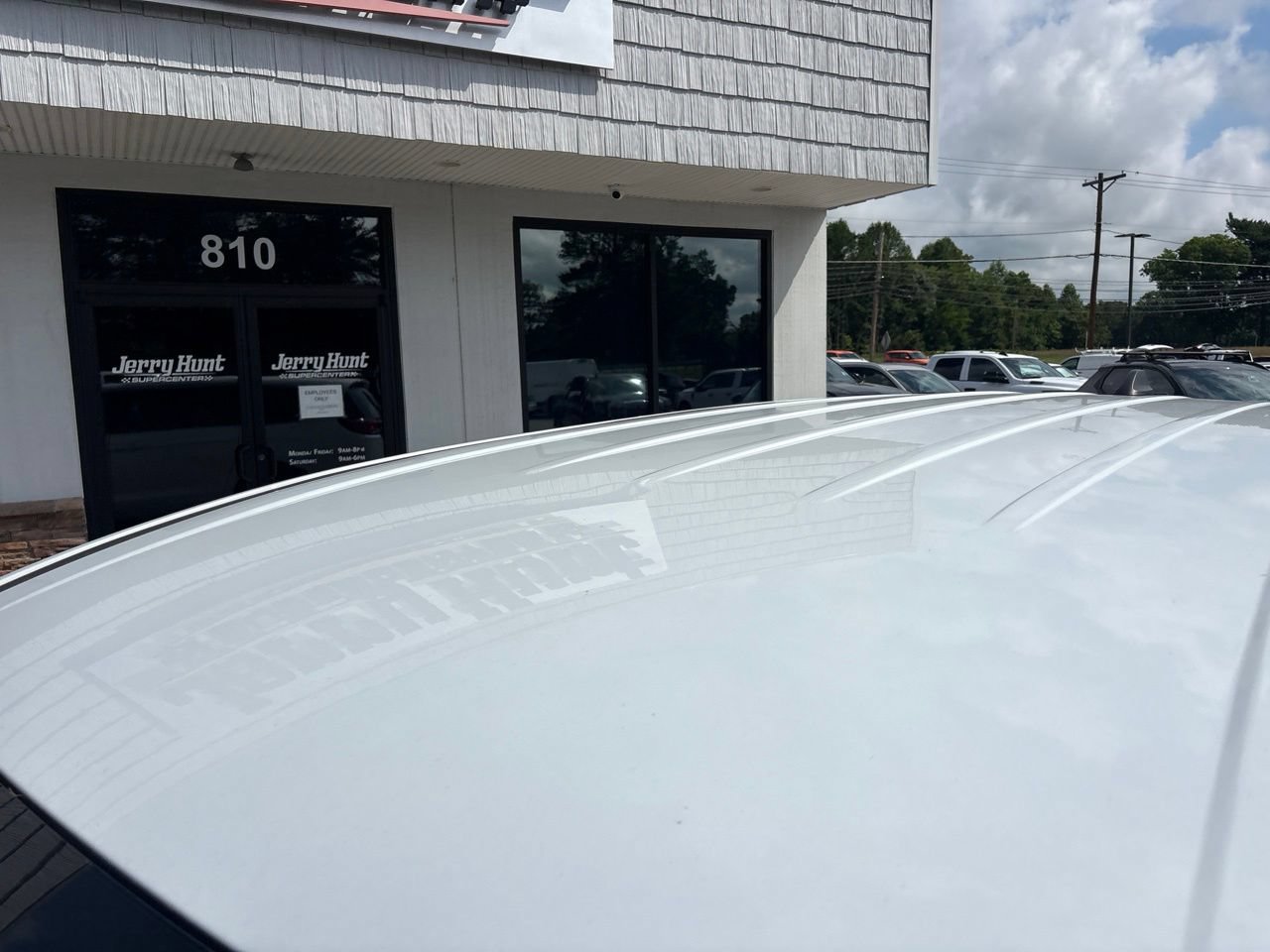 Used 2023 Chrysler Voyager LX FWD image 13