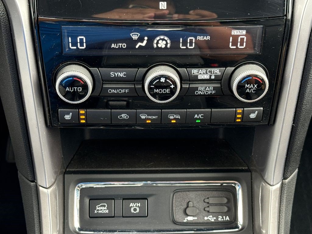 Used 2021 Subaru Ascent Limited w/ Technology Package AWD/4WD image 34
