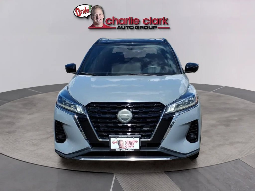 Used 2021 Nissan Kicks SR FWD image 8