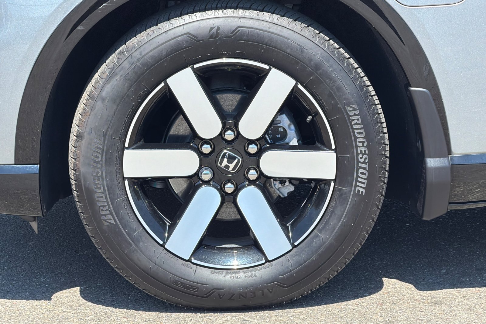 Used 2025 Honda Prologue Touring image 25