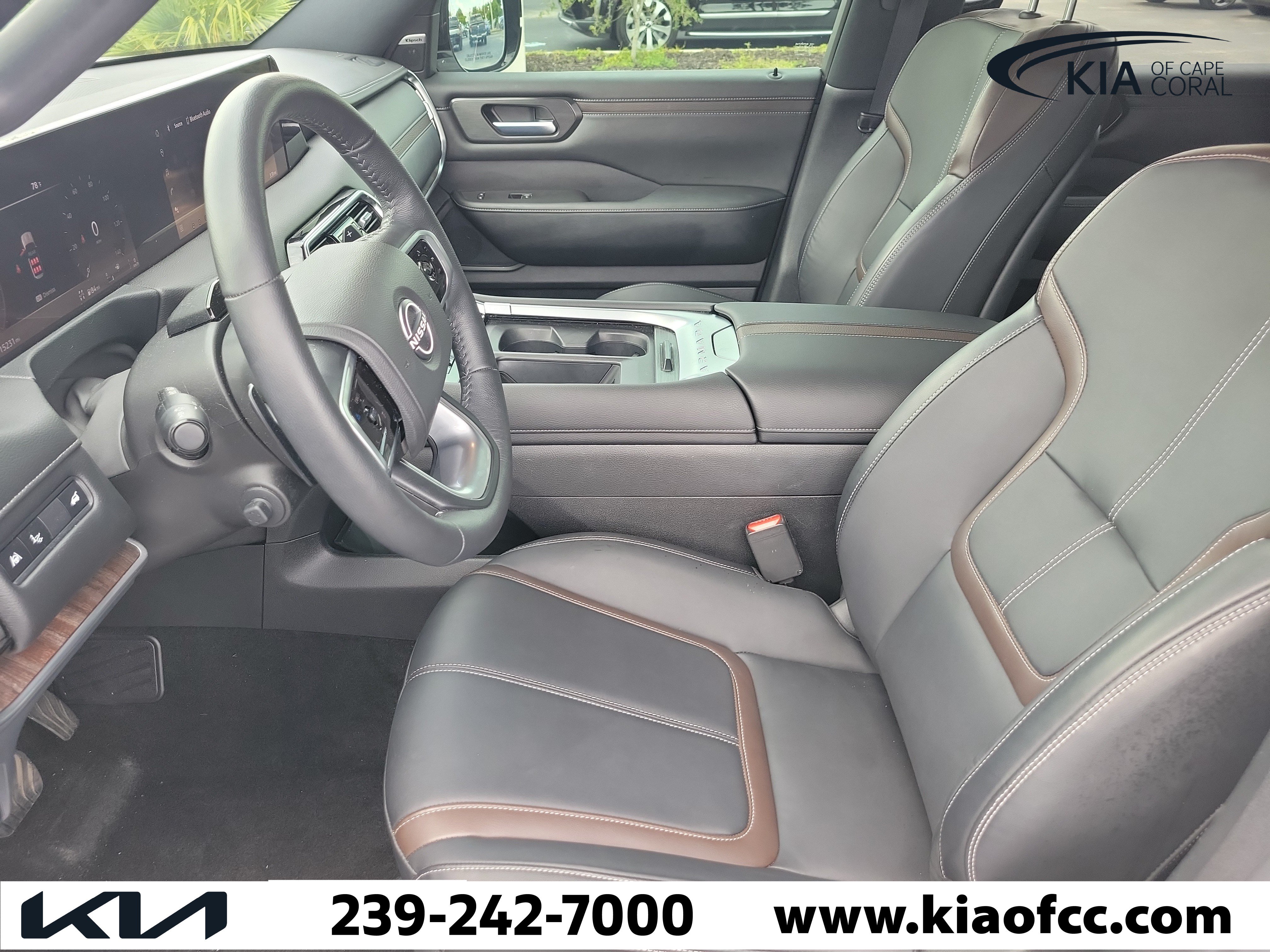 Used 2025 Nissan Armada SL AWD/4WD image 22