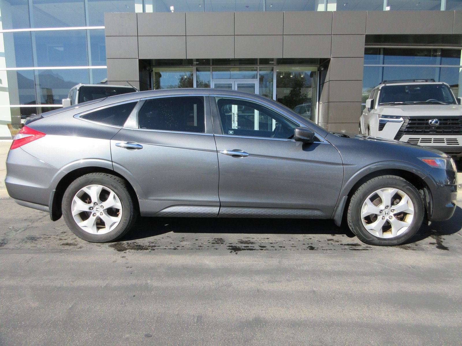 Used 2010 Honda Crosstour EX-L image 12
