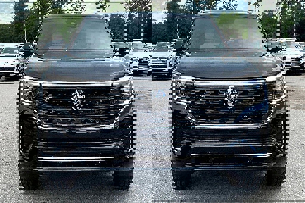 New 2026 Volkswagen Atlas Cross Sport SEL Premium R-Line image 10