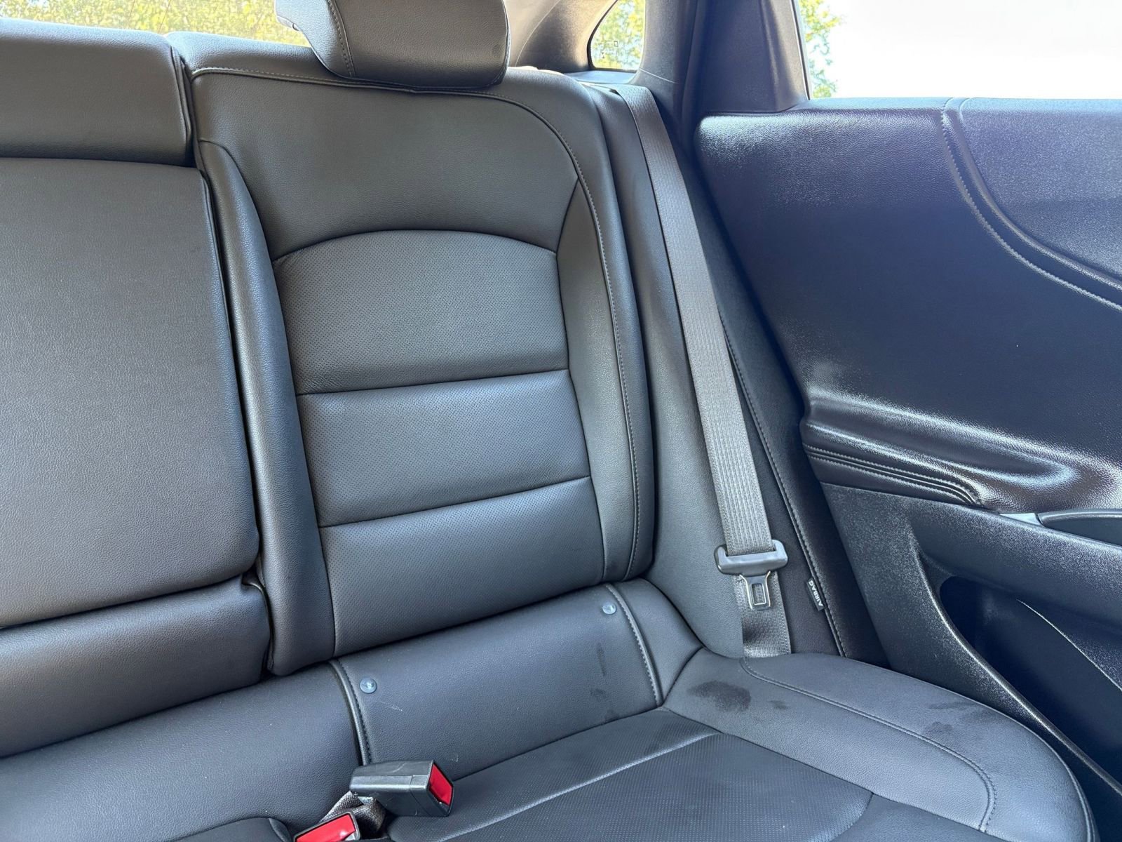 Used 2024 Chevrolet Malibu LT image 37