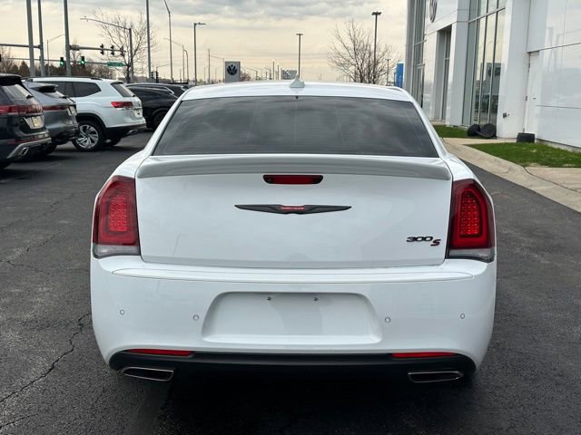 Used 2022 Chrysler 300 S image 5