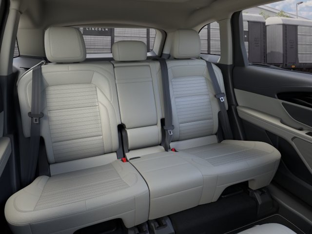 New 2026 Lincoln Nautilus Reserve AWD/4WD image 11