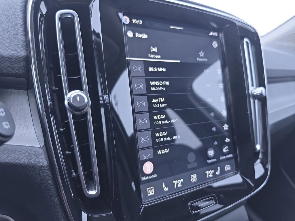 New 2026 Volvo XC40 B5 Core w/ Protection Package image 20