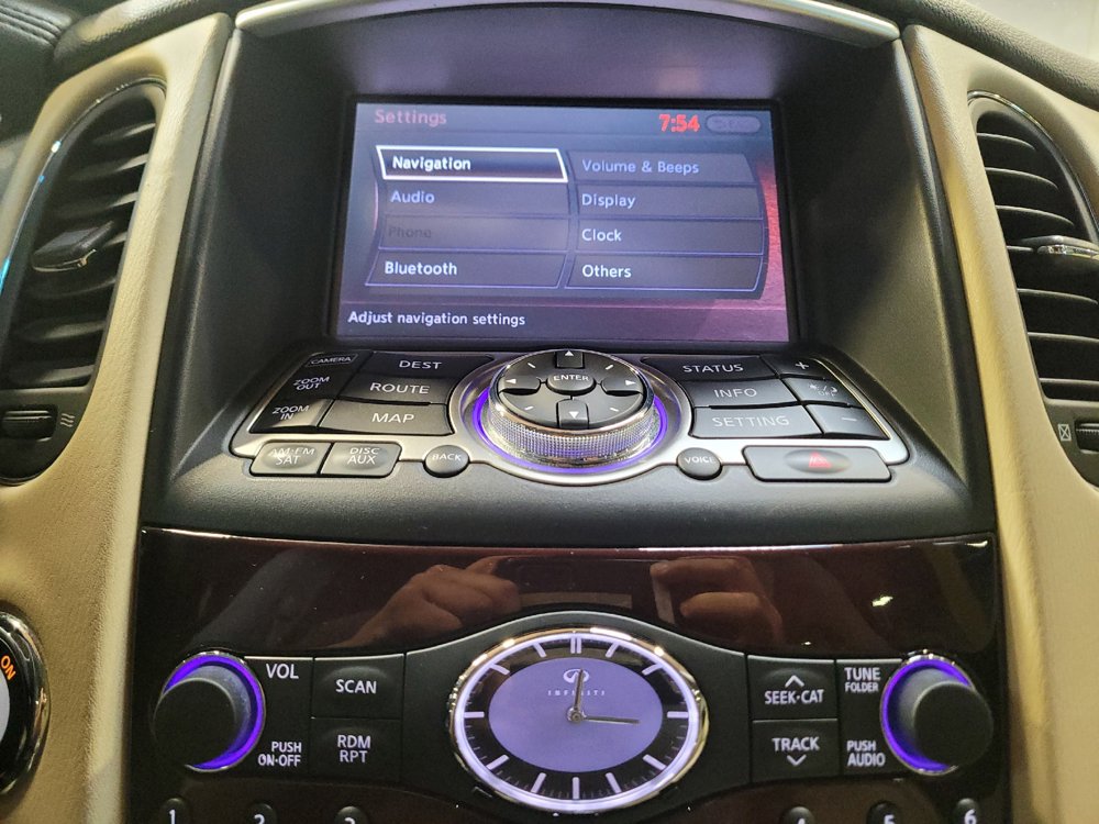 Used 2017 INFINITI QX50 AWD w/ Deluxe Touring Package image 25