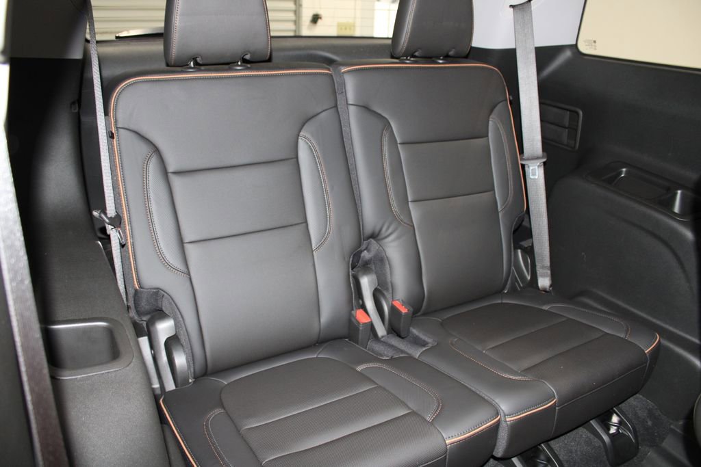 Used 2023 GMC Acadia AT4 w/ Preferred Package image 34
