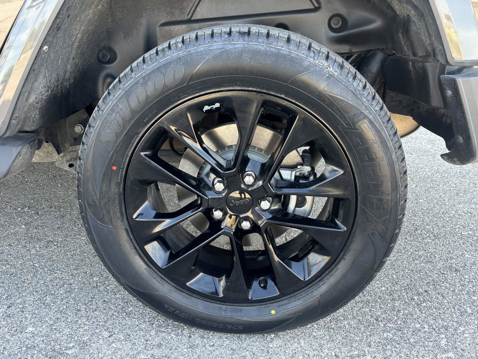 Used 2021 Jeep Wrangler Unlimited Sahara w/ Safety Group image 43