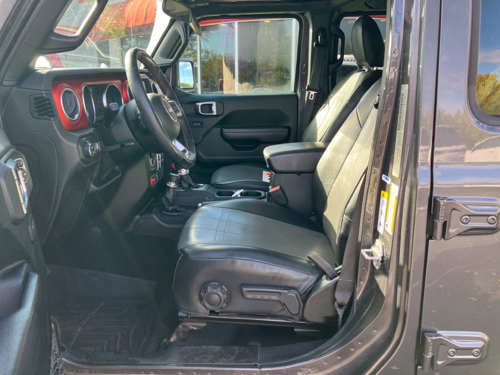 Used 2020 Jeep Gladiator Rubicon w/ Safety Group AWD/4WD image 6