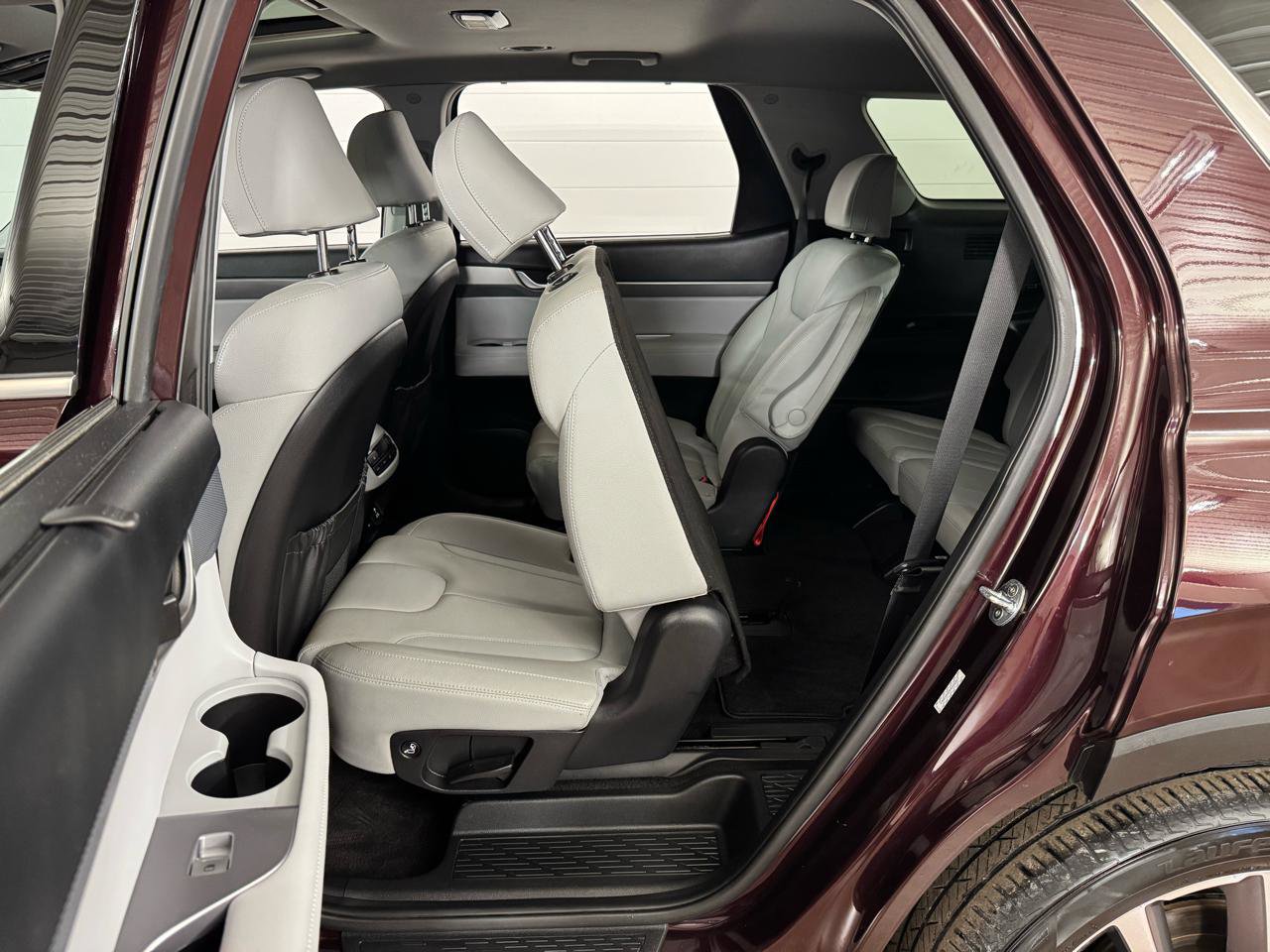 Used 2021 Hyundai Palisade SEL w/ Premium Package image 32