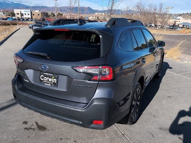 Used 2025 Subaru Outback Onyx Edition image 8