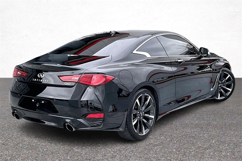 Used 2022 INFINITI Q60 3.0t Luxe w/ Essential Package image 6