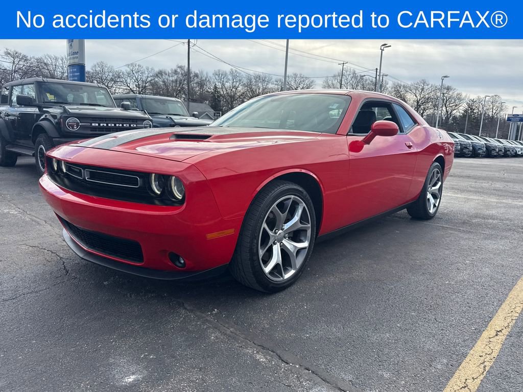 Used 2015 Dodge Challenger SXT Plus w/ Sound Group II image 2