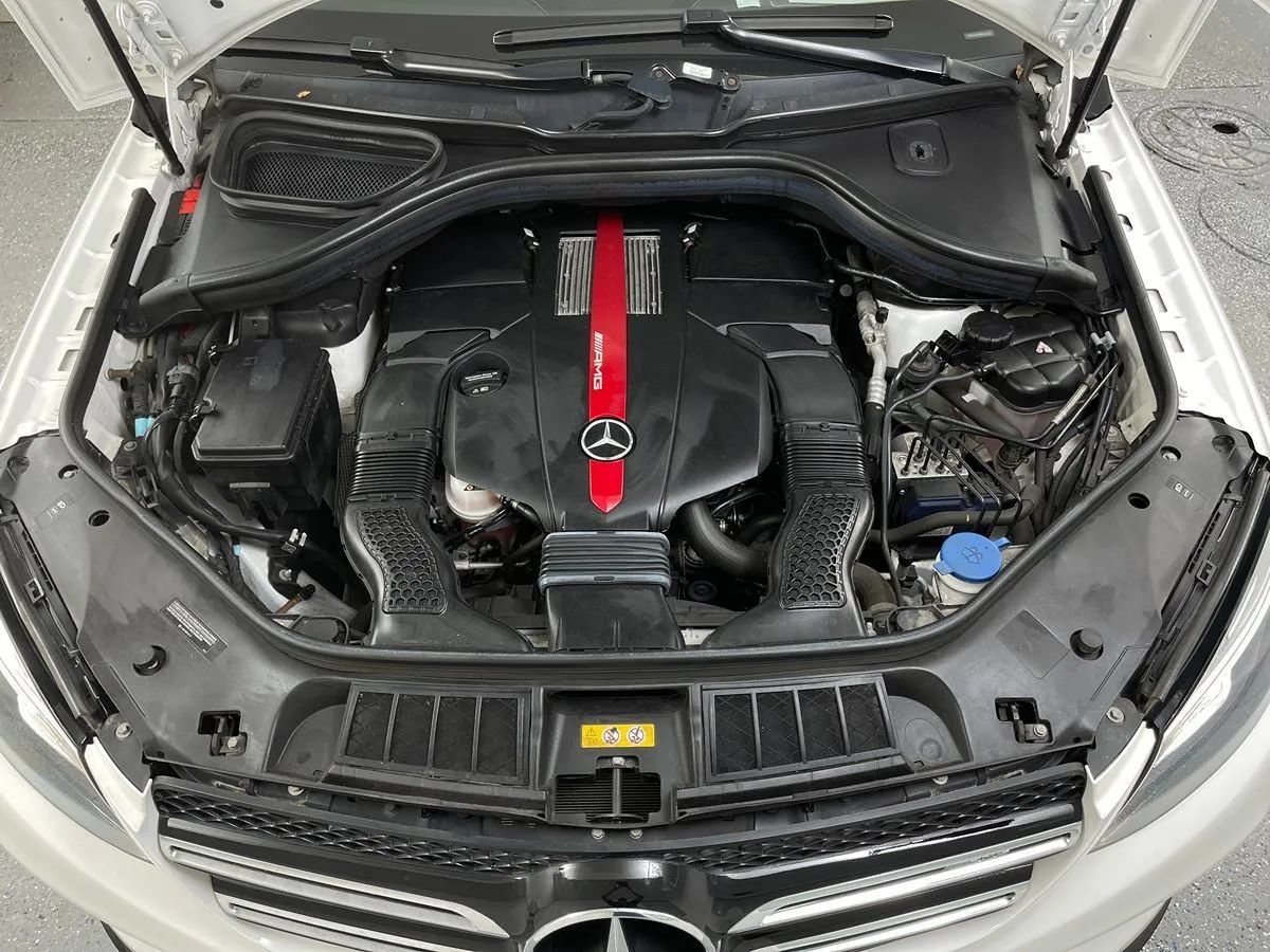 Used 2019 Mercedes-Benz GLE 43 AMG 4MATIC image 40
