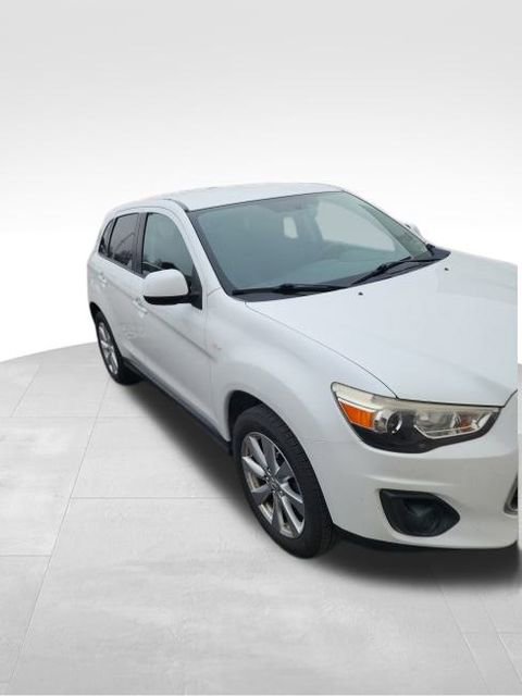 Used 2013 Mitsubishi Outlander Sport ES image 19