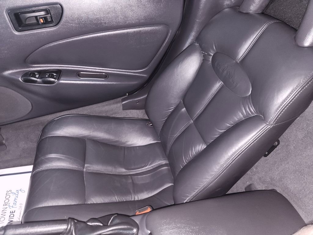 Used 2002 Chrysler Prowler RWD image 18